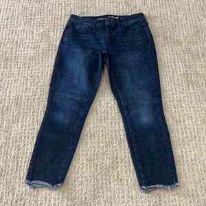 Universal Thread Blue Ankle Cropped Jeans